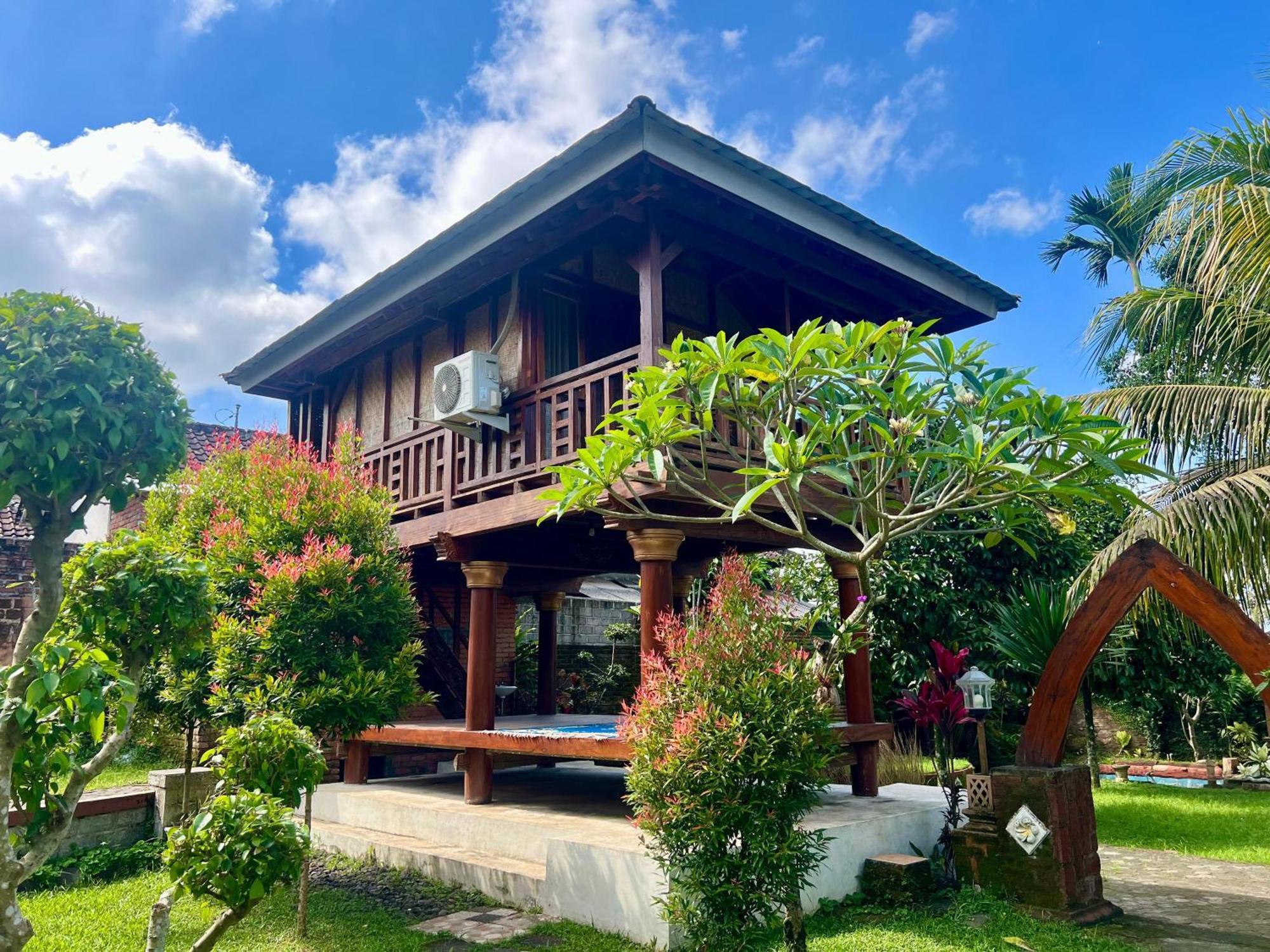 Bello Bungalow Batukliang 外观 照片