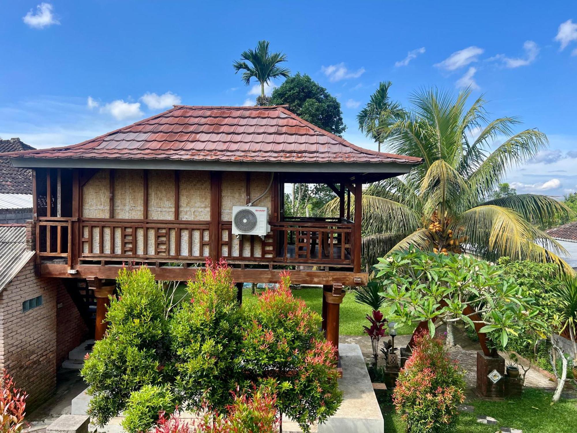 Bello Bungalow Batukliang 外观 照片