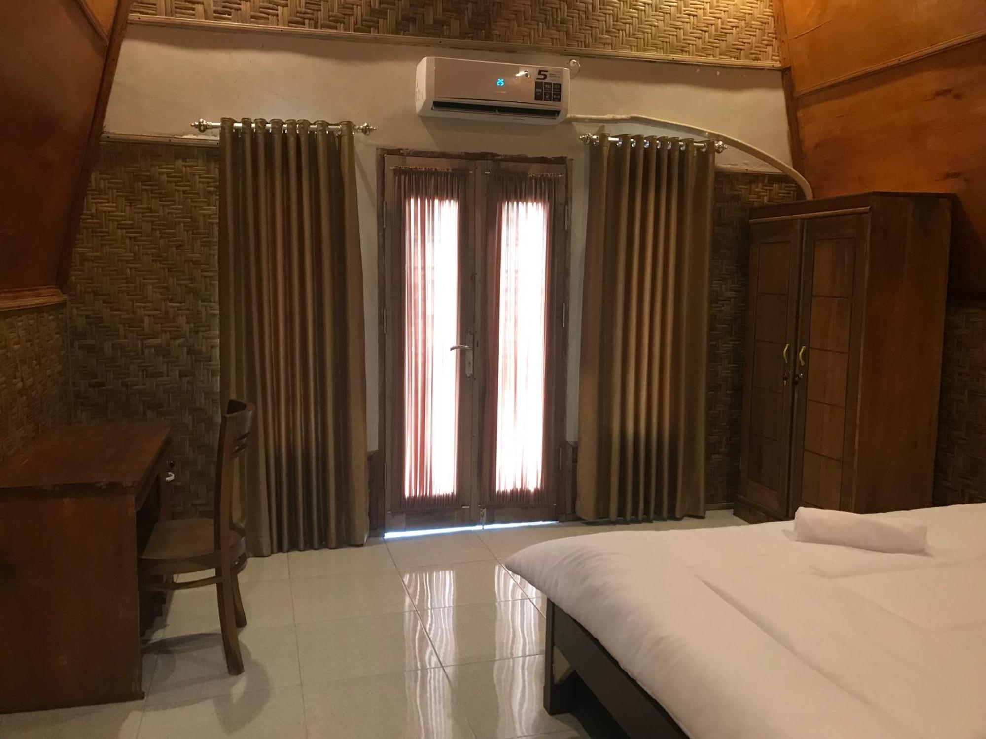Bello Bungalow Batukliang 外观 照片