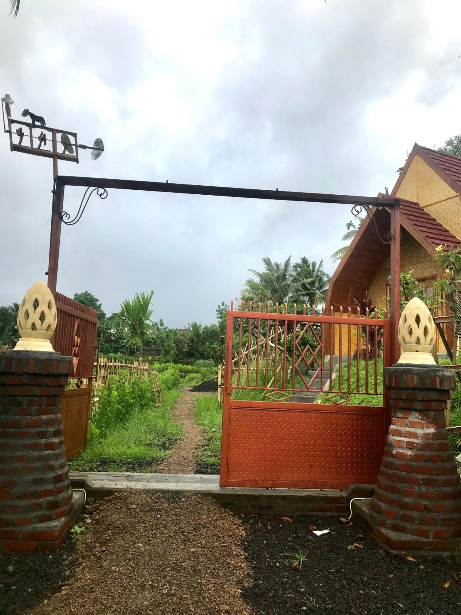 Bello Bungalow Batukliang 外观 照片
